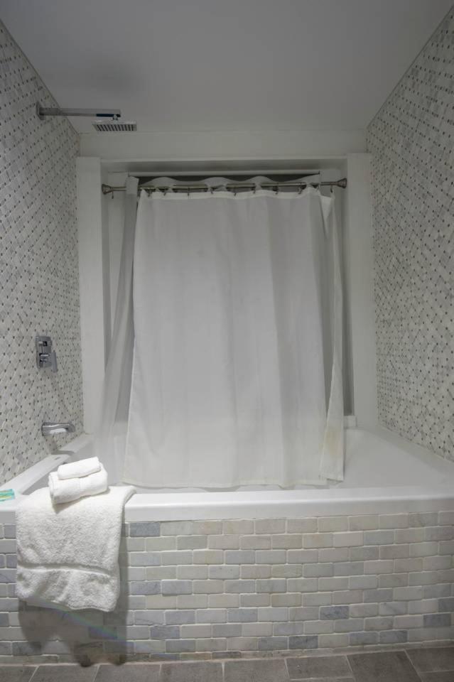 4 Bedroom - Sleeps 8! Celebrity Villa Next To Frenchman St New Orleans Exteriör bild